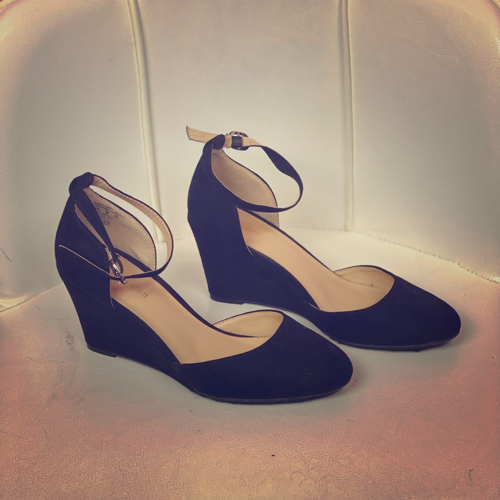 Black Half wedge heel Strap sandals